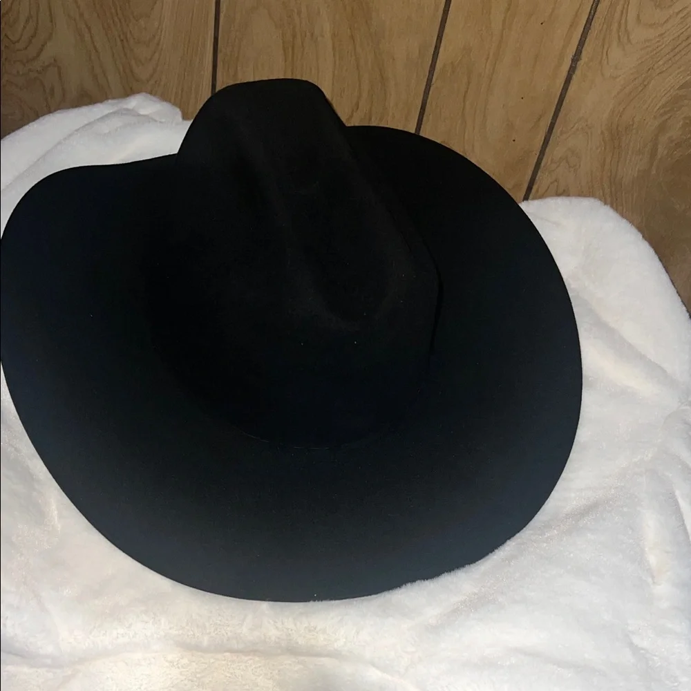 Stetson Gold and Cream Hat Interior - Picture 3 of 6